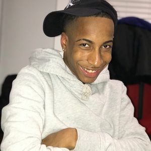 Meet your Posher, Denny